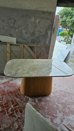 Fabricamos mesa cone + tampo retangular 1.60x0.90 quartzo taj mahal