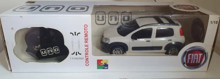 Miniatura Fiat Uno 1:18 Cks Branco Controle Remoto