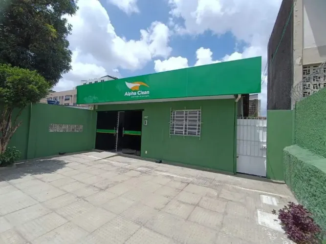 Casa 3 quartosQ (1 suíteS) para para aluguel em Engenho do Meio - Recife |