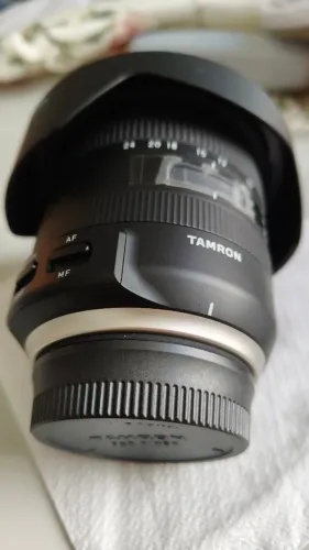Lente Tamrom 20-24 mm para Nikon 