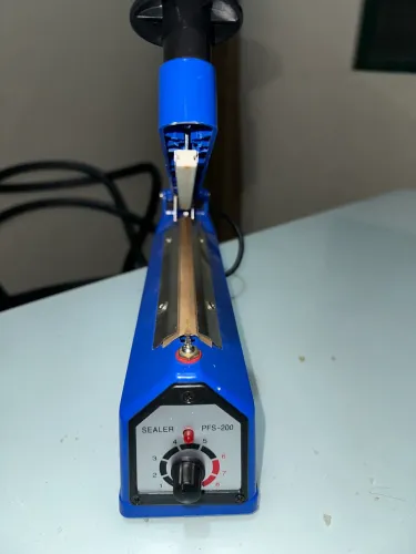 Seladora de plástico cetro 