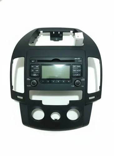 Rádio Original MP3/CD Hyundai i30 (2009-2012) - Código 961602L500 + Moldura Painel