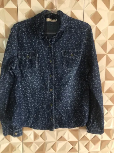 Camisa Jeans Floral Azul