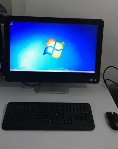 Comnputador Dell Inspiron AIO 2330 23P