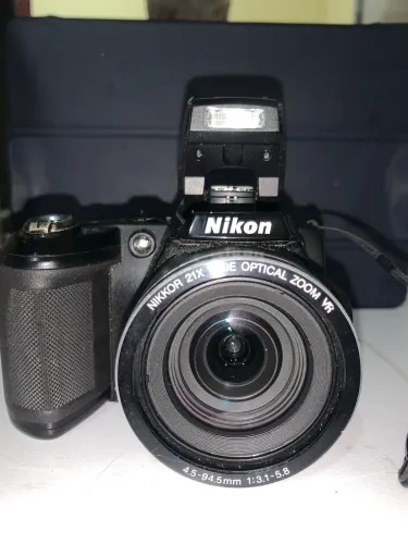 Nikon L120