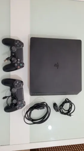 Ps4 500gb 2 controles