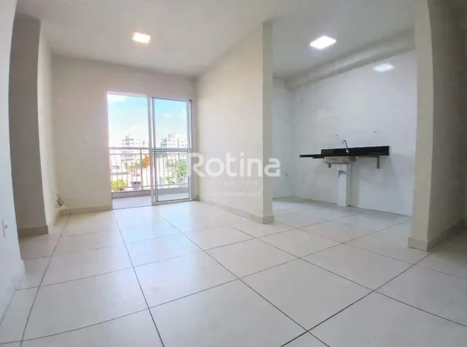 Apartamento de 2 quartos com suíte à venda no Portal do Vale II