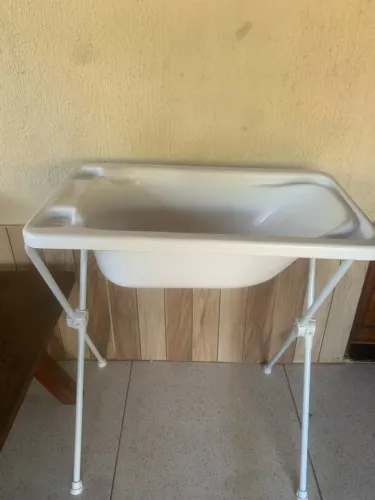 Banheira com suporte 