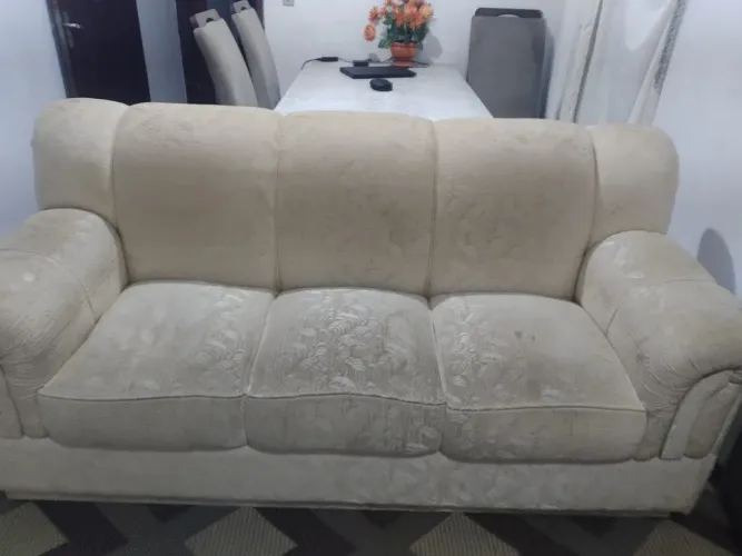SOFÁ 3 E 2 LUGARES