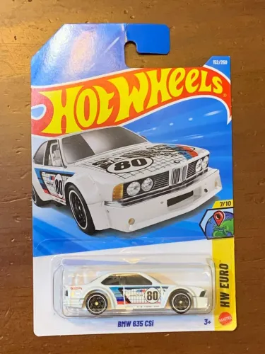 Carrinho hotwheels BMW 635 CSI