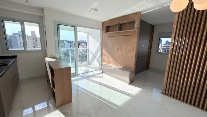 Apartamento para locação no bairro Vila Itapura em Campinas/SP.