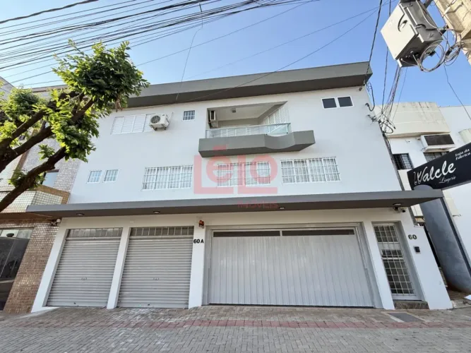 Sobreloja mobiliada para locação, com 3 quartos, sendo 2 suítes com banheira e garagem par