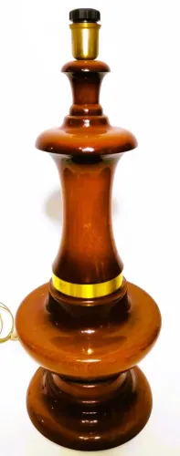 Grande Abajur madeira nobre torneada e envernizada faixa central dourada *Sem a cúpula