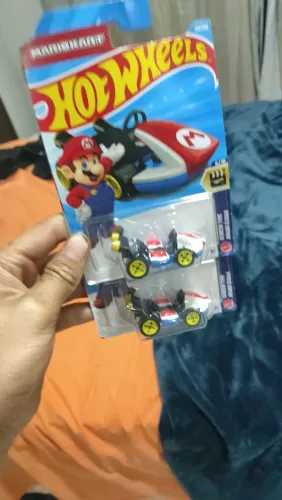 Hot Wheels mario kart lacrado 