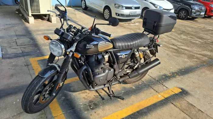 Interceptor 650 2024 + 5k em acessórios 