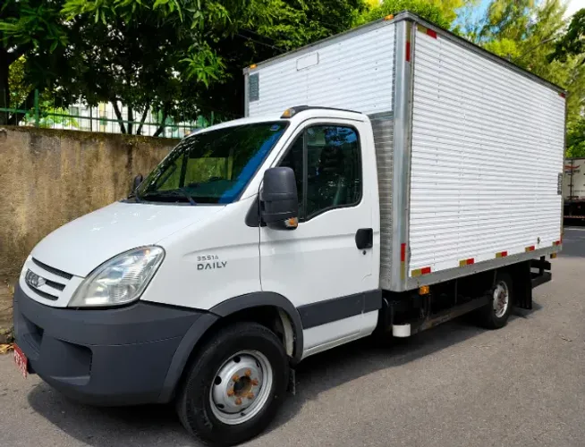 Iveco Daily 35s14 3.0 16V Turbo Diesel Mec. 2012