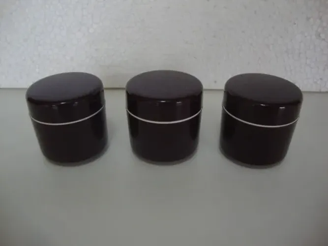 Lote contendo 11 potes para embalagem cosméticos .