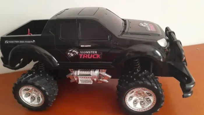 Miniatura Pick Up Monster Truck 44cm Controle Remoto coleção