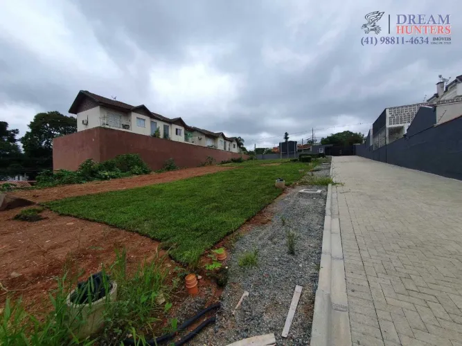 lote de Terreno à venda em Condomínio, bairro Vista Alegre