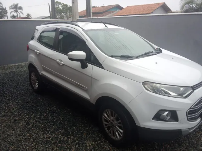 Ford Ecosport SE 1.6 16V Flex 5P Mec. 2014