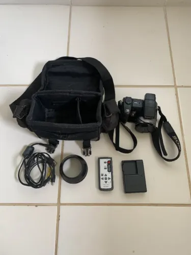 Sony Cyber-shot DSC-H50