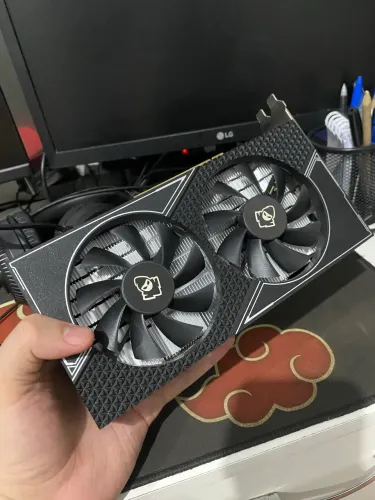 Placa de vídeo RX 580 8gb NOVA