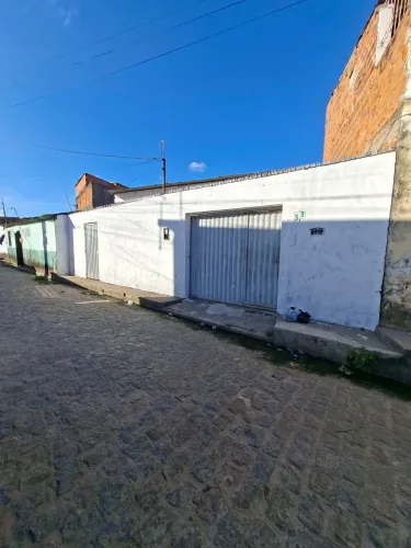 CASA A VENDA CLIMA BOM