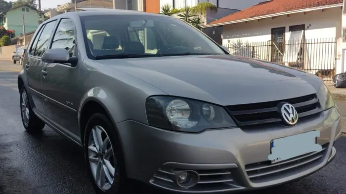 Volkswagen Golf Sportline 1.6 MI Total Flex 8V 4P 2011