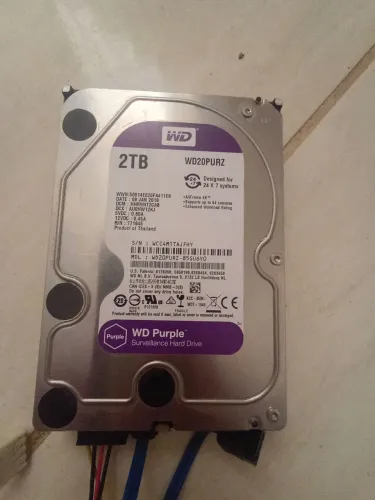 HD DE 2 TERA TB POR NOVO OOR 500$
