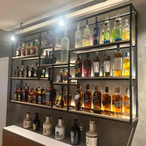 Barzinho de Parede Estilo Industrial - Personalizável (Sob Medida)