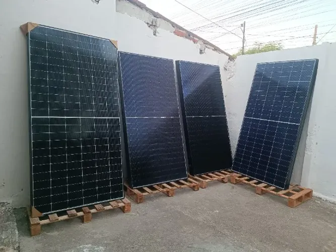 Placa Solar 600W Bifacial Novas! Garantia 15 anos e Nota fiscal! Vendo unidade!