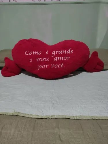 Almofada de coração gigante