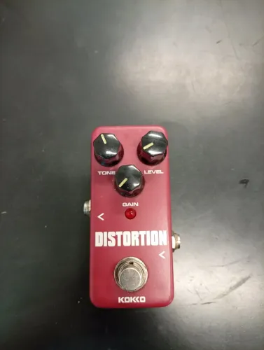 Pedal de distorção kokko