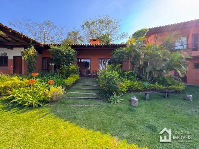 Casa em Condomínio- Petrópolis, Pedro do Rio