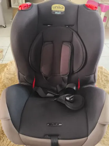 Cadeira infantil carro em perfeito estado