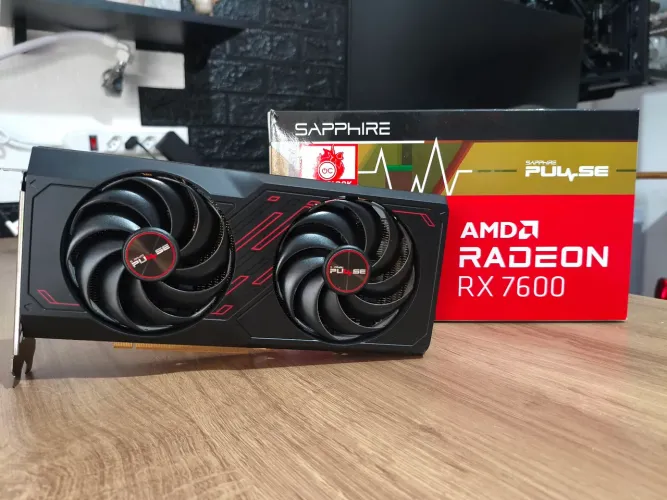 Placa de vídeo RX 7600 Sapphire Pulse