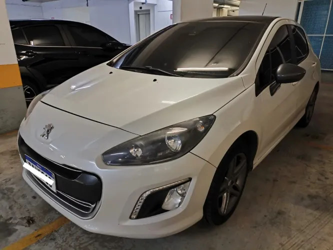 Peugeot 308 Feline/griffe 1.6 Turbo 16V 5P Aut. 2015
