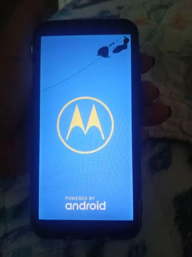 Celulares  vendo os 3 por esse valor. Para concerto 