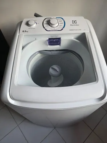 Máquina de Lavar Electrolux 8,5 kg - semi nova