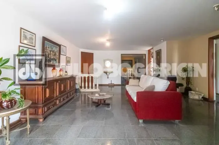 Cobertura : Duplex / Residencial / Recreio dos Bandeirantes