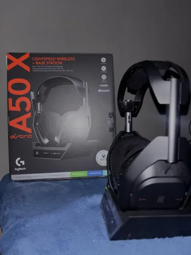 Headset para jogos sem fio Astro A50 X LIGHTSPEED