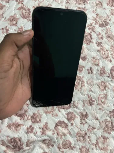 Moto E6 plus