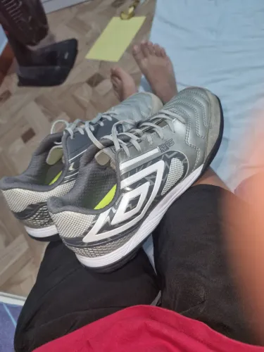 Vendo umbro pro 5 nova