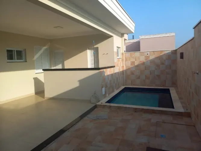 Casa para Locação em Cajuru do Sul, Sorocaba | 3 Dorms