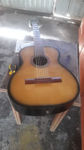 VIOLÃO TONANTE 109 CORDAS DE NAILON NOVAS ACEITO CARTÃO E PIX