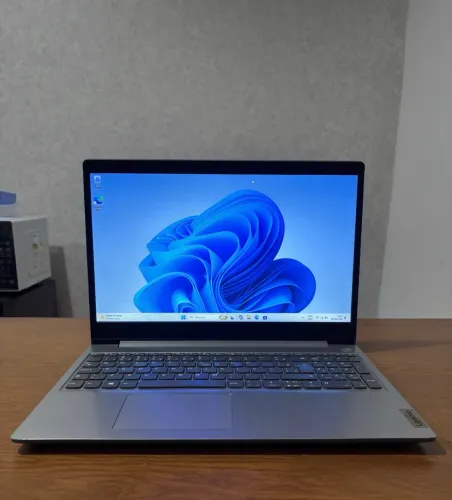 Lenovo Ideapad i3-10ª Geração