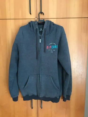 Casaco Moletom Rip Curl com Fecho e Capuz - Tamanho M