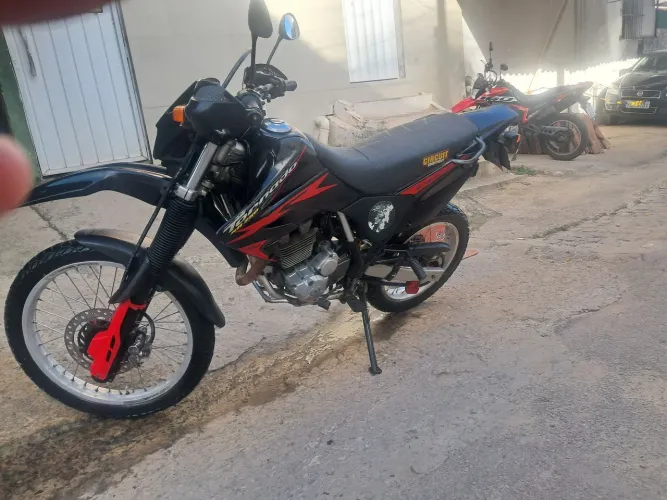 Honda xr tornado 250 
