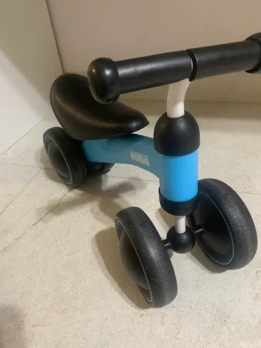 Bicicleta infantil equilíbrio