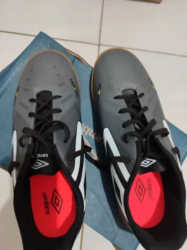 Chuteira Futsal